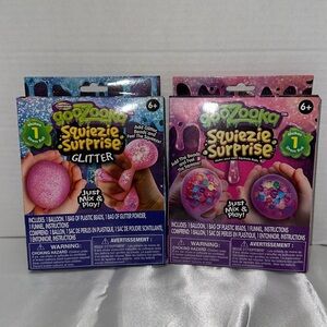 Lot of 2 Goozooka Squeezers Squiezie Stress Balls Creative Kids Glitter NEW